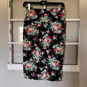 LuLaRoe Cassie skirt - XS - floral print